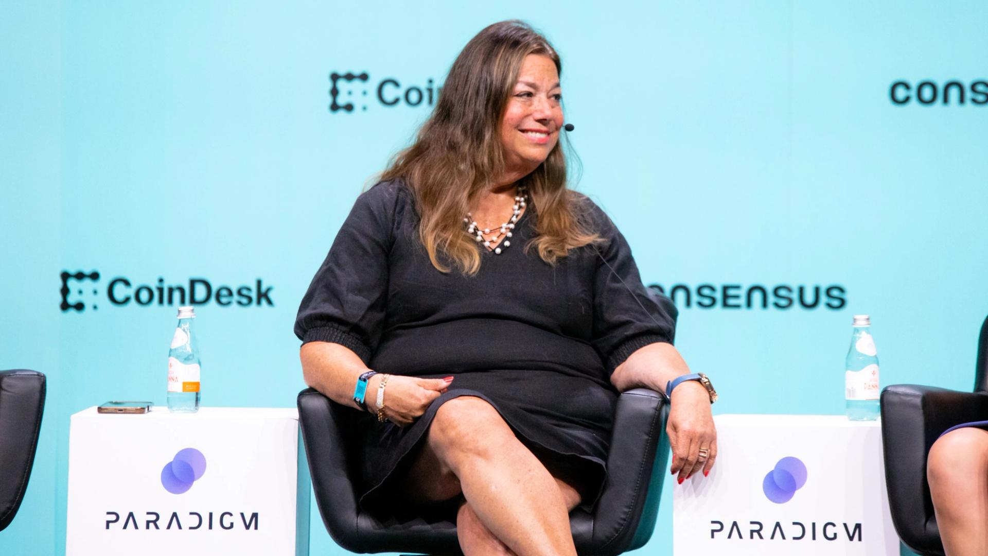 franklin-templeton-teams-up-with-moonpay-to-let-big-investors-swap-stablecoins-for-yields-24-7