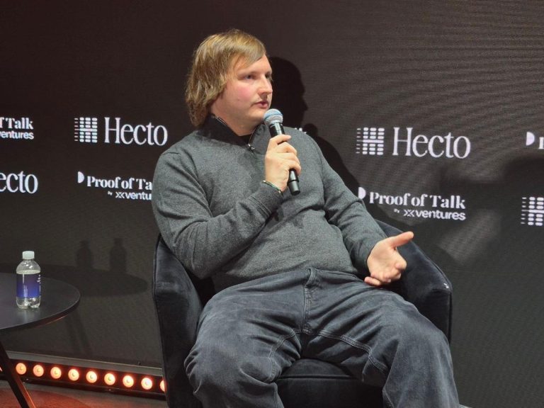 aave-rolls-out-vaults-for-yield-hungry-fintech-investors